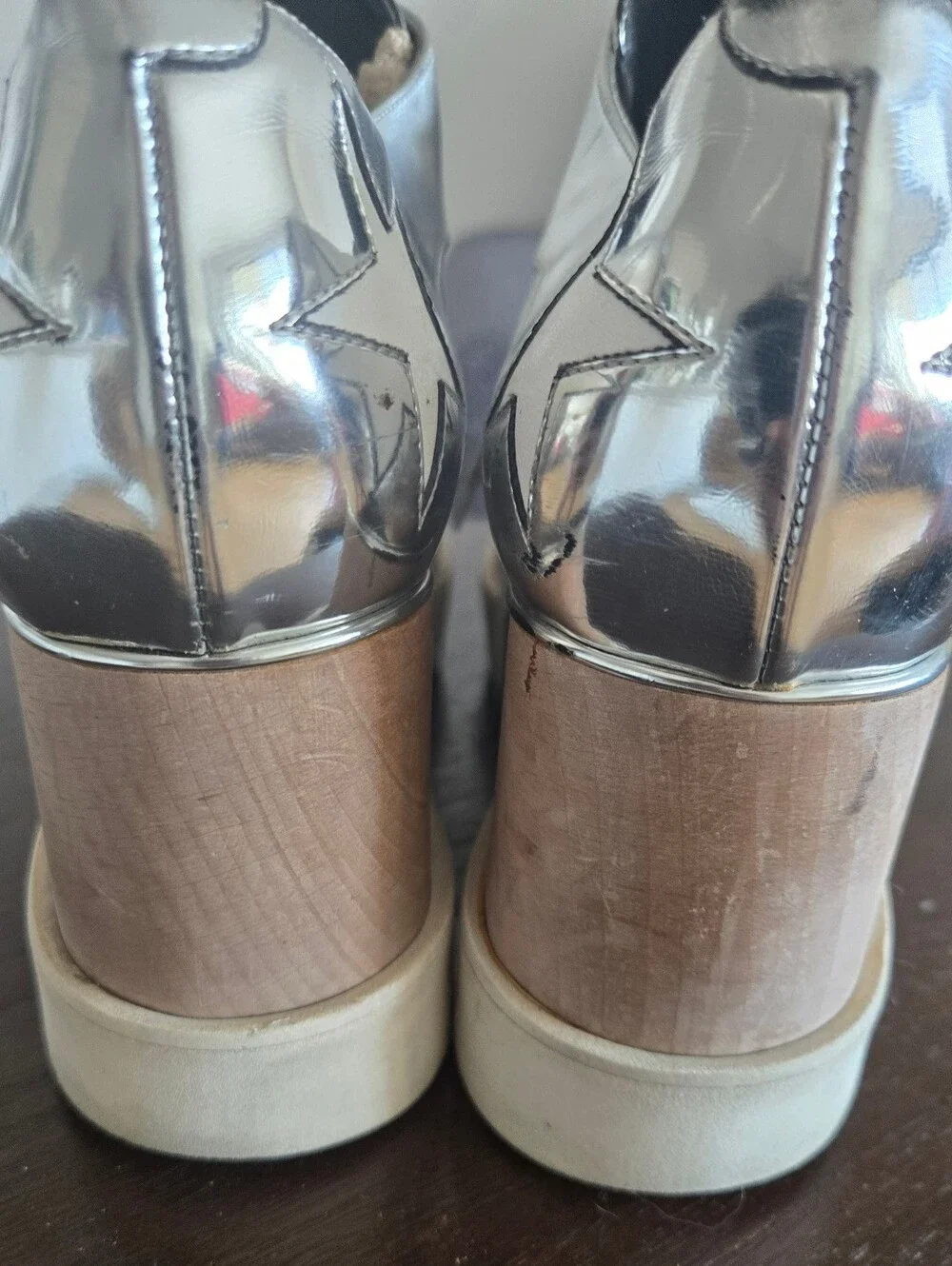 Stella McCarthy Metallic Silver 'Elyse' Platform Sneaker SZ39